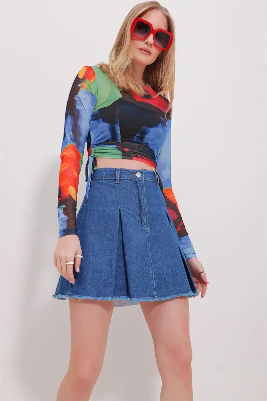 Women's Blue Crew Neck Digital Print Side Ruched Tulle Crop Blouse ALC-X11528 - 3