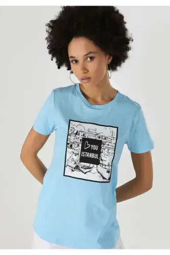 Women's blue crew neck printed short sleeve t-shirt. - 3