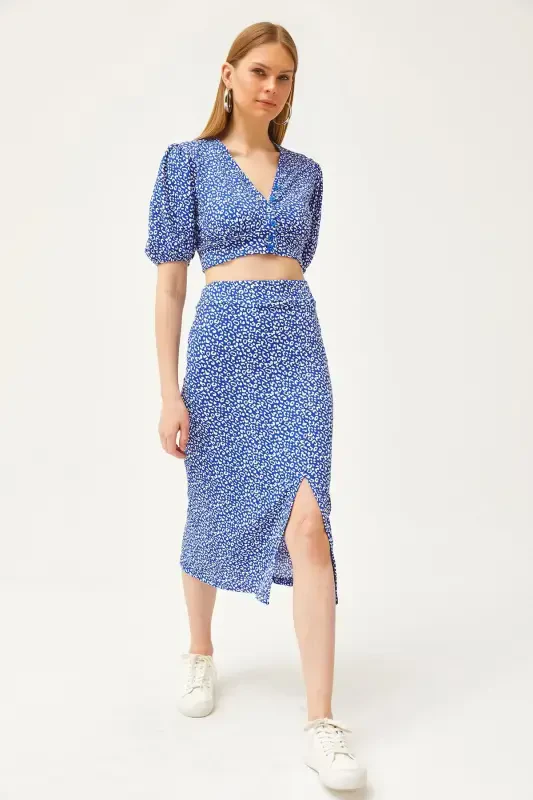 Women's Blue Top Buttoned Blouse Slit Hem Skirt Set - 3