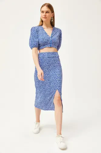 Women's Blue Top Buttoned Blouse Slit Hem Skirt Set - 4