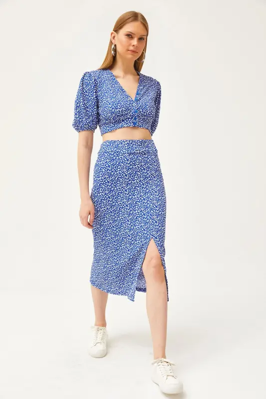 Women's Blue Top Buttoned Blouse Slit Hem Skirt Set - 3