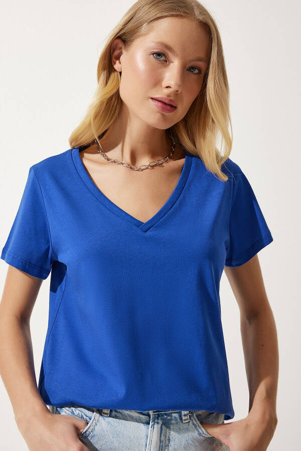 Women's Blue V-Neck Basic Knit T-Shirt UB00261 - 2