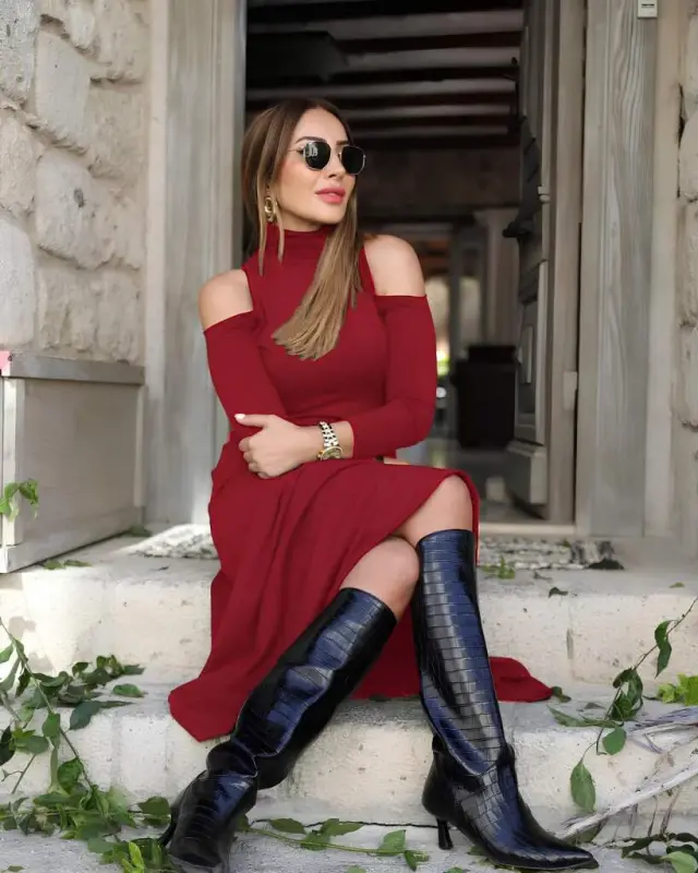 Women's Boat Neck Off Shoulder Long Sleeve Crinkle Crepe Dress - BÜYÜKBEDENIZ