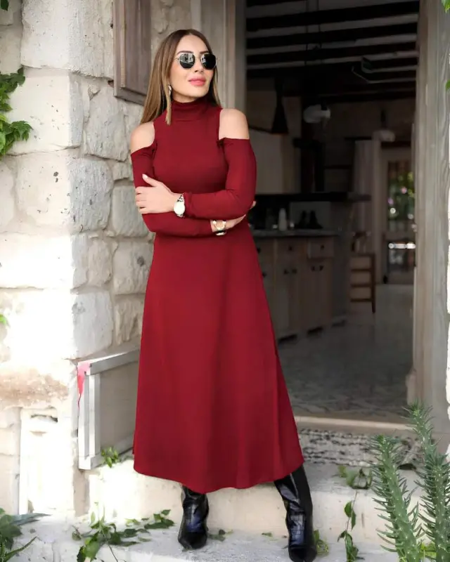 Women's Boat Neck Off Shoulder Long Sleeve Crinkle Crepe Dress - 2