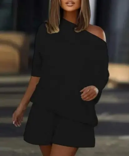 Women's Boat Neck Oversize Two Thread Blouse and Shorts Set - 3