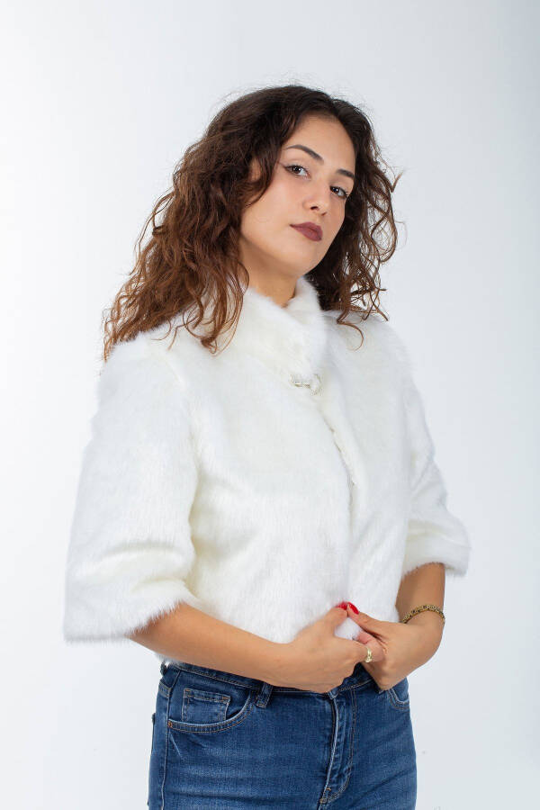 Women's Bridal and Evening White Half-Sleeve Brooch Fur Stole Bolero - 10