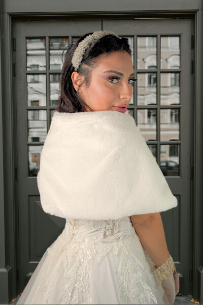 Women's Broken White Short Brooch Fur Stole Bridal Bolero Shoulder Wrap - 14