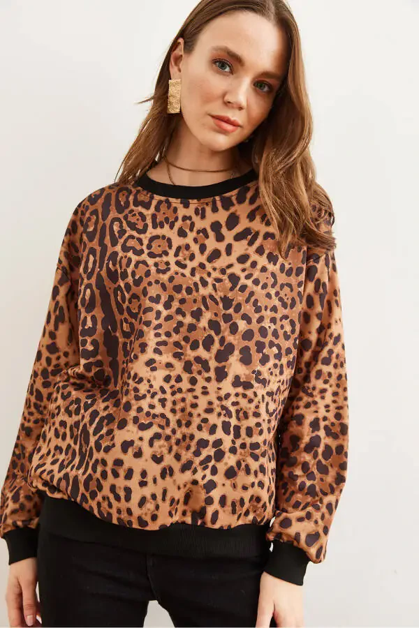 Women's Brown Leopard Basic Soft Textured Relaxed Sweatshirt SWT-19000457 - 5