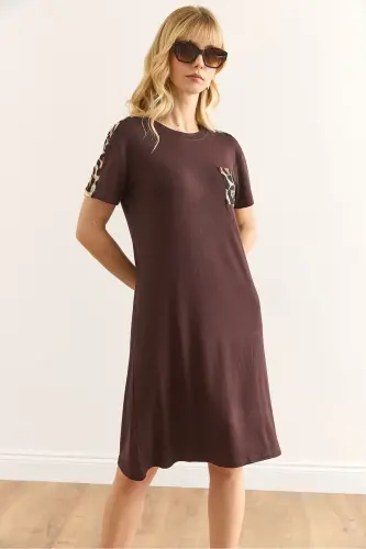 Women's Brown Leopard Trim Crew Neck Dress - 5