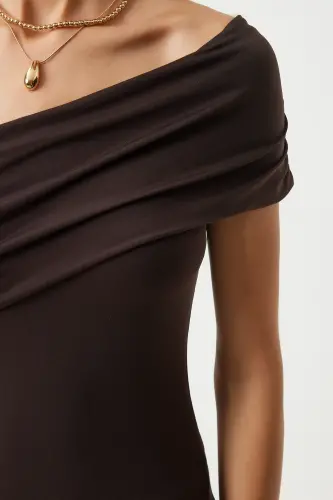 Women's Brown One Shoulder Ruched Knitted Blouse DZ00112-Brown - 3