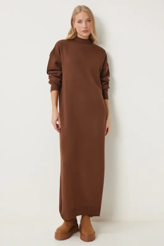 Women's Brown Turtleneck Long Knit Dress DD01344-Brown - 1