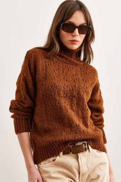 Women's Brown Turtleneck Sweater Soft Touch Knitwear KZK-19000892 - OLALOOK