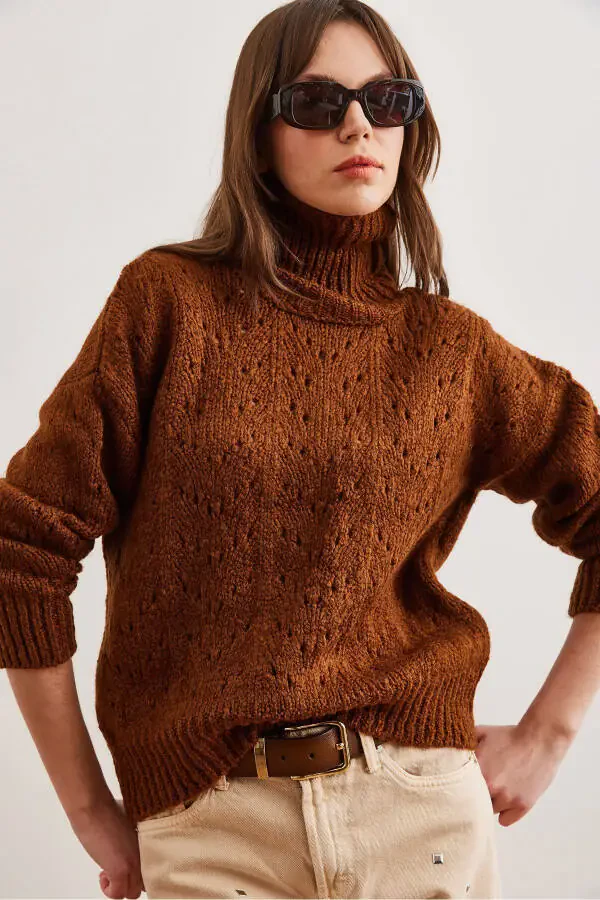 Women's Brown Turtleneck Sweater Soft Touch Knitwear KZK-19000892 - 3