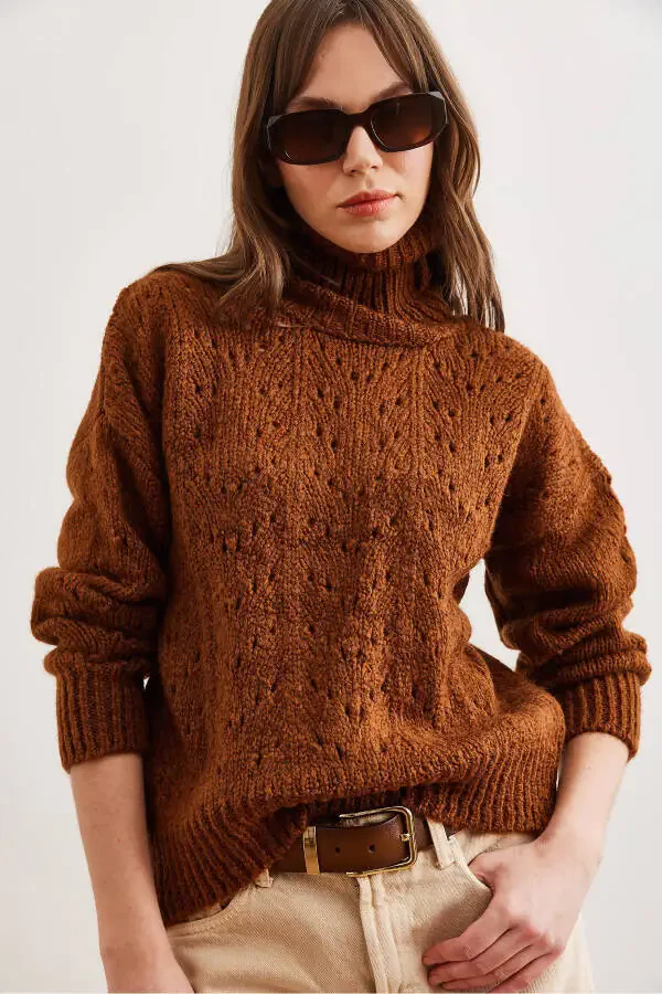 Women's Brown Turtleneck Sweater Soft Touch Knitwear KZK-19000892 - 4