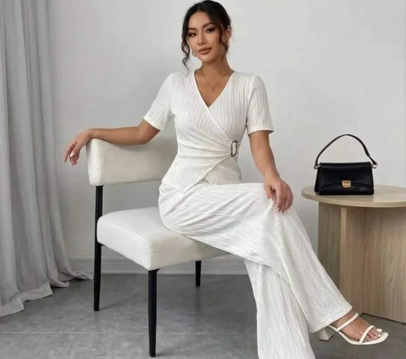 Women's Buckle Detailed Double-Breasted Suit - BÜYÜKBEDENIZ