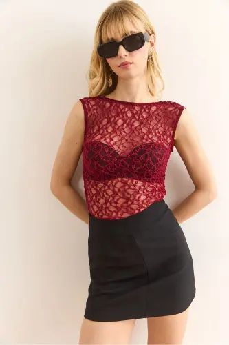 Women's Burgundy Back-Cutout Side-Ruched Lace Blouse - OLALOOK (1)