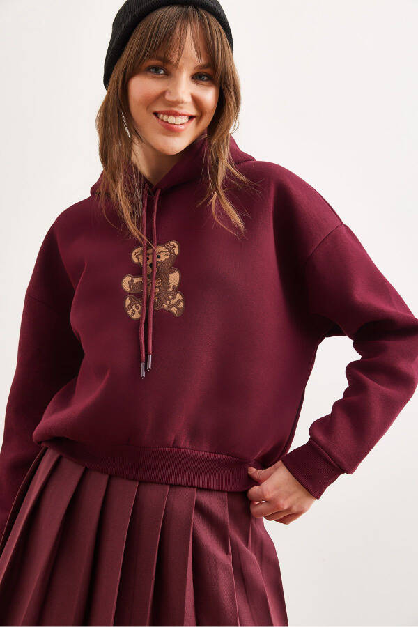 Women's Burgundy Bear Appliqued Thistle Hooded Sweatshirt SWT-19000712 - 1