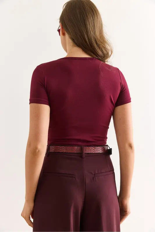 Women's Burgundy Leopard Heart Appliqued Lycra Cotton T-shirt - 5