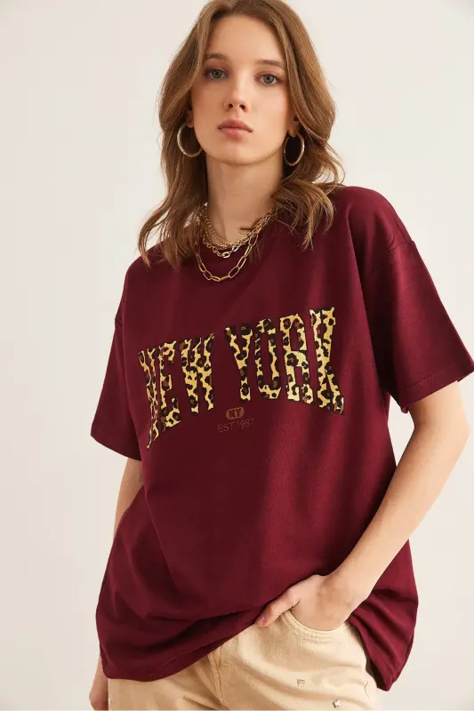 Women's Burgundy Leopard New York Print 2 Rope Comfort Fit - OLALOOK