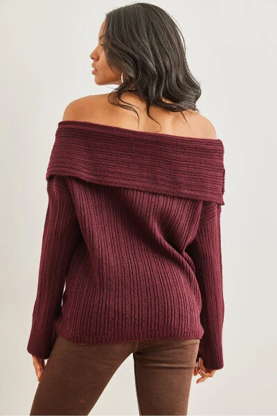 Women's Burgundy Madonna Neck Soft Textured Knitted Sweater KZK-19000708 - 5