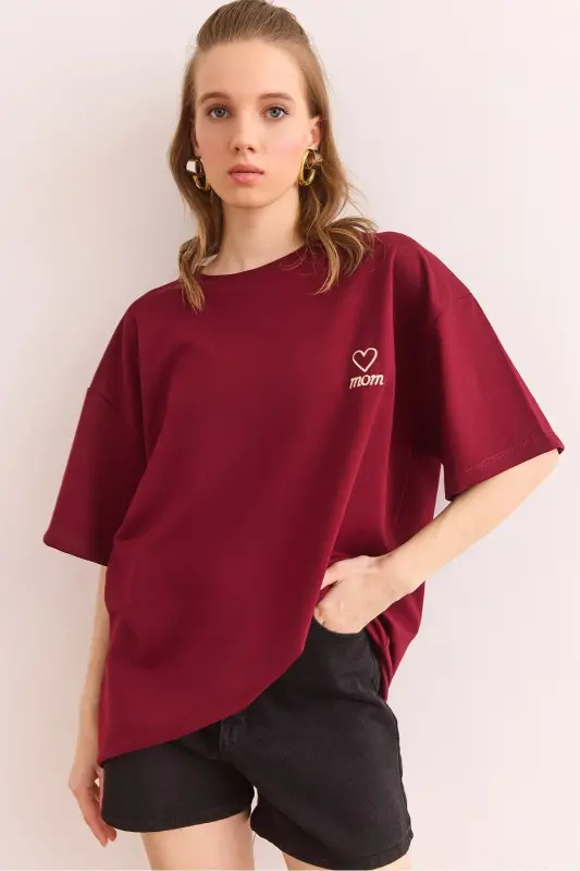 Women's Burgundy Mom Embroidered Two-Thread Oversize T-Shirt TS - 1