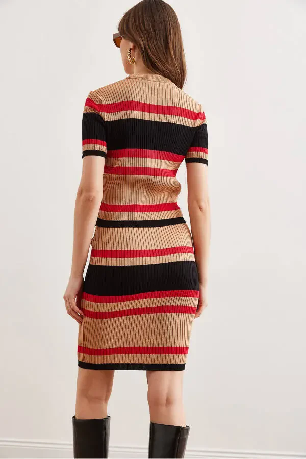 Women's Camel Black Striped Mini Skirt Knit Set - 7