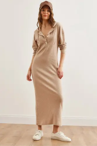 Women's Camel Buttoned Hooded Oversize Ribbed Maxi 