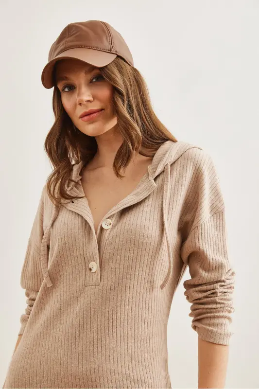 Women's Camel Buttoned Hooded Oversize Ribbed Maxi - 4