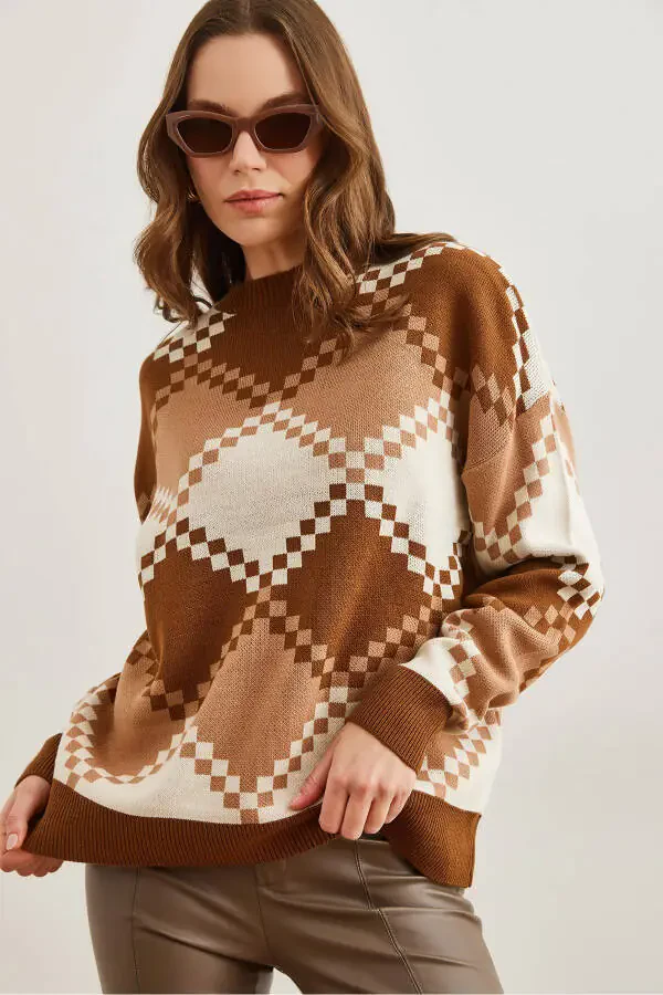 Women's Camel Cashmere Baklava Pattern Oversize Knit Sweater KZK-19000834 - 3