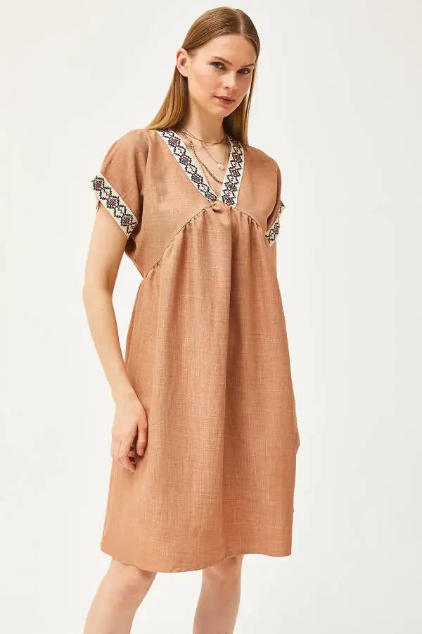 Women's Camel Collar Lace Linen Dress ELB-19002077 - 3