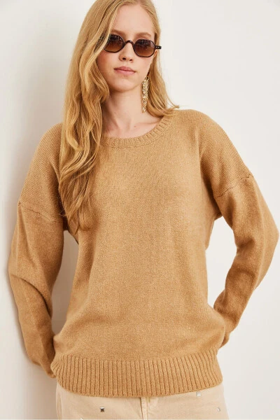 Women's Camel Crewneck Soft Textured Knit Sweater KZK-19000807 - 3