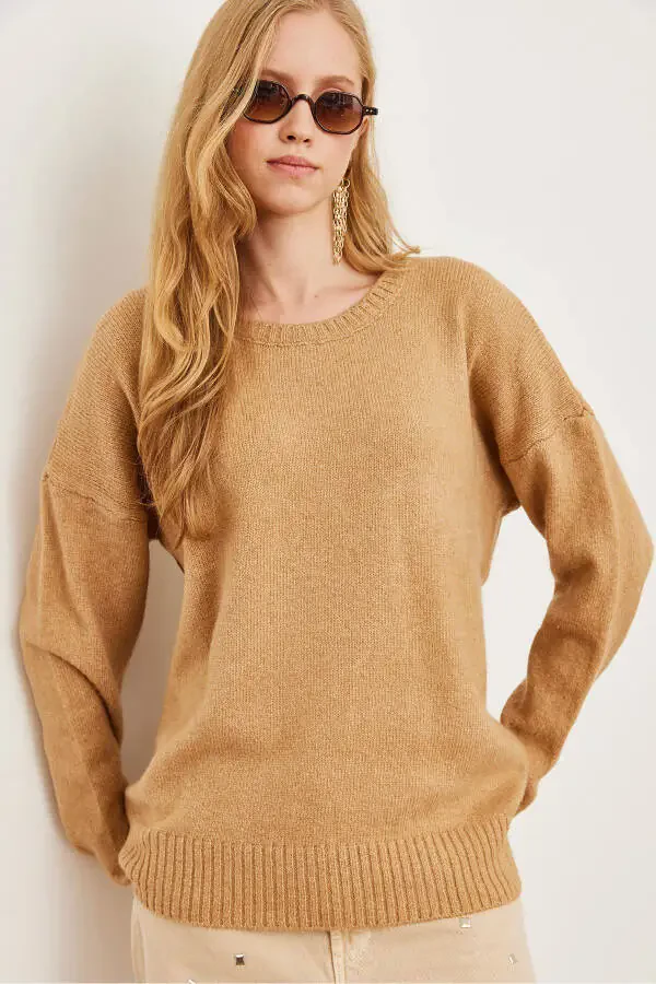Women's Camel Crewneck Soft Textured Knit Sweater KZK-19000807 - 3