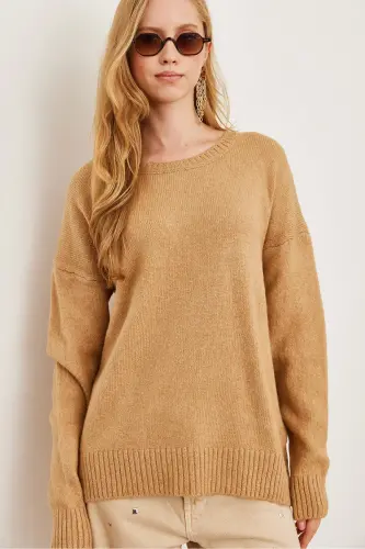 Women's Camel Crewneck Soft Textured Knit Sweater KZK-19000807 - 3
