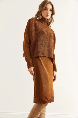 Women's Camel Hair Dress Fisherman's Sweater Knit Set T - 6