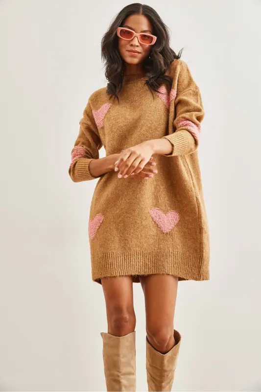 Women's Camel Heart Detailed Soft Textured Knitted Tunic - 4