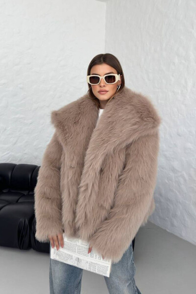 Women's Camel Oversize Snap Button Imported Fur Coat NBG037 - 5