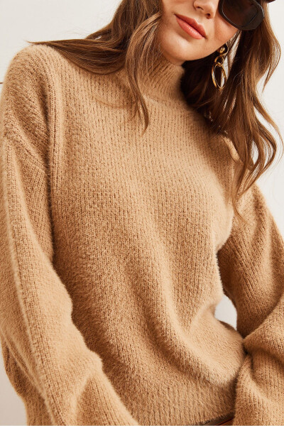 Women's Camel Stand Collar Soft-Textured Ribbed Knit Pullover KZK-19000859 - 6
