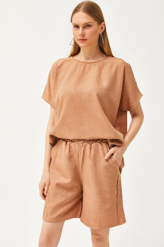 Women's Camel Top Oversize Blouse Bottom Pocketed Shorts Linen Set - 1