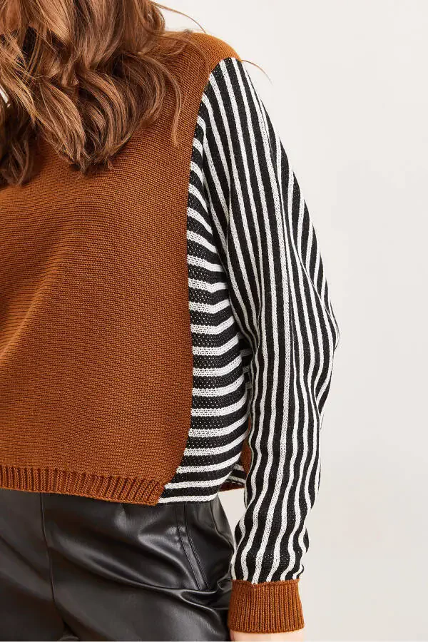 Women's Camel Wool Sleeve Detail Knitwear Sweater KZK-19000817 - 6