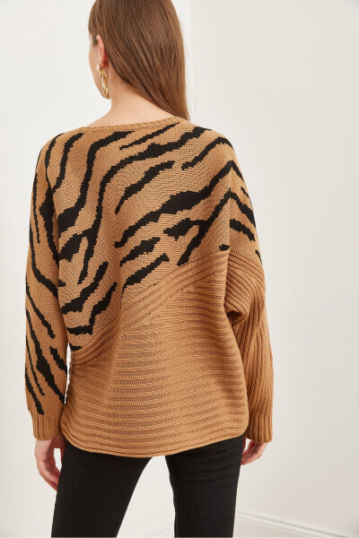 Women's Camel Zebra Detailed Knitted Sweater KZK-19000819 - 5
