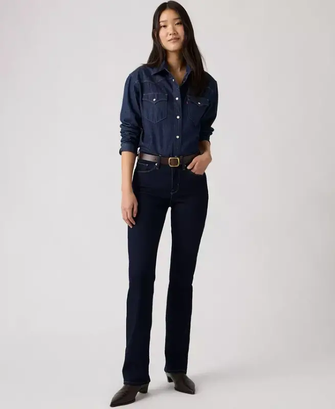 Women's Casual Classic Mid Rise Bootcut Jeans - Darkest Sky - 2