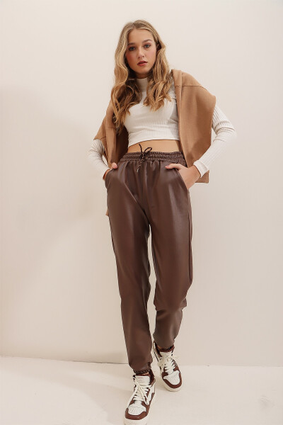 Women's Chocolate Double Pocket Waist and Ankle Elastic Fleece Lined Casual Faux Leather Pants ALC-X7329 - 3