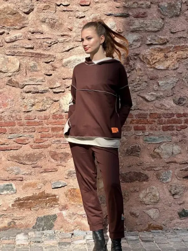 Women's Coffee Hooded Two-Piece Set with Hem Detail Patch and Reverse Stitch Look - 2