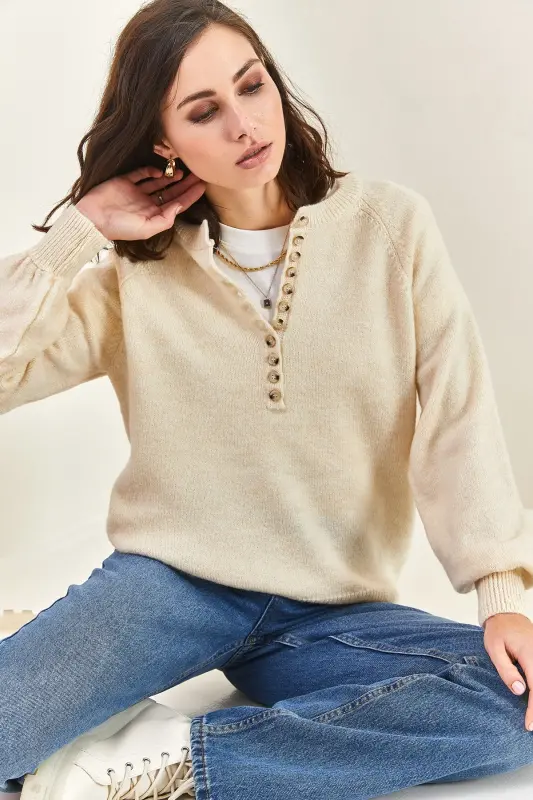 Women's Collar Buttoned Turtleneck Striped Knitwear Sweater 20223207 - Cream - 6