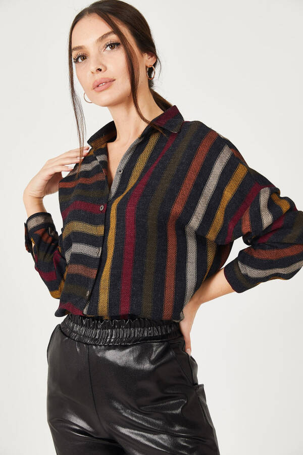 Women's Colorful Striped Oversized Shirt ARM-21K001034 - 16