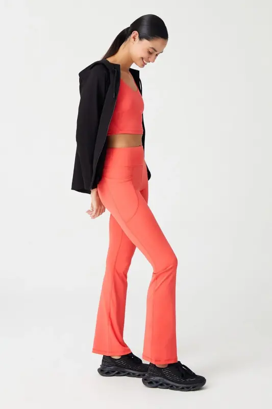Women's Coral High Waist Shaping Dual Pockets Flared Leggings Bootcut - Coral - 6