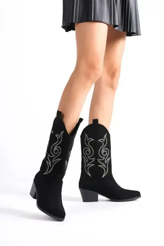 Women's Cowboy Boot - Embroidered Black - 3