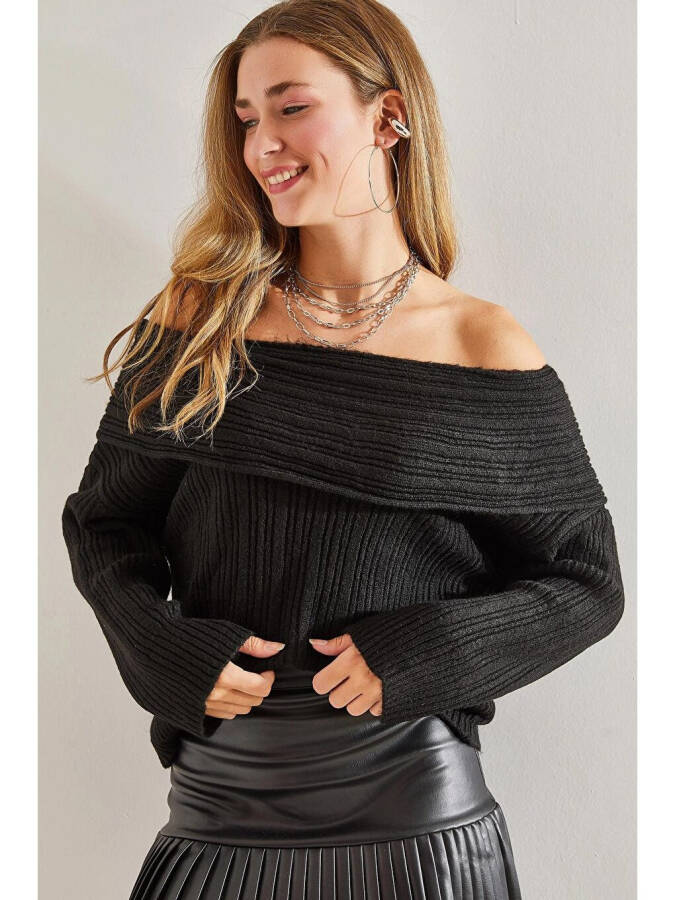 Women's Cowl Neck Sweater - Black - 1
