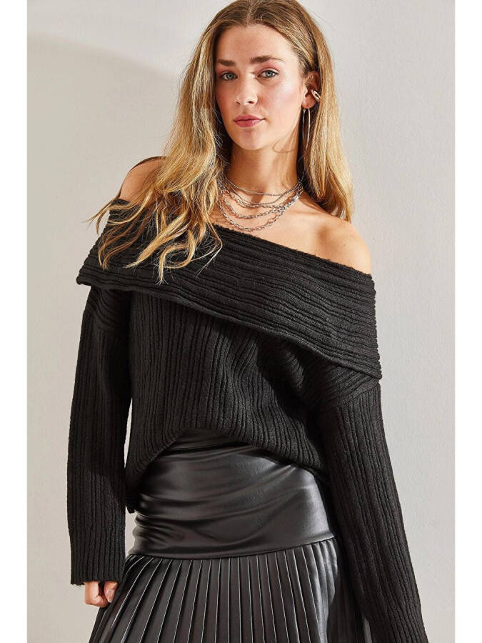 Women's Cowl Neck Sweater - Black - 3