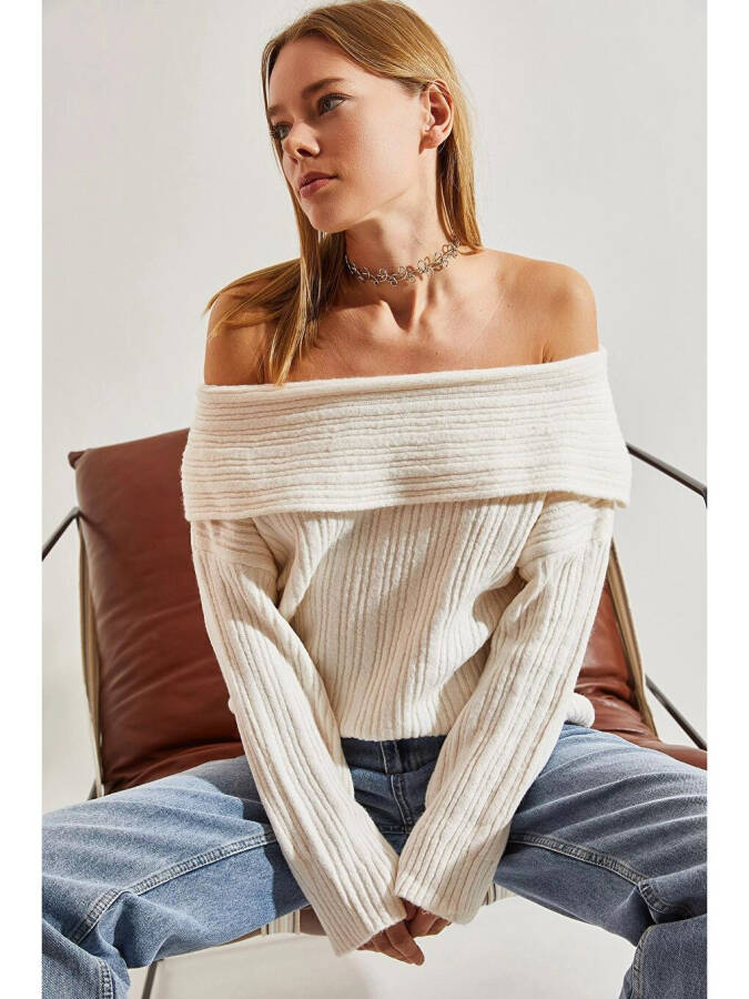 Women's Cowl Neck Sweater-Ecru - 2